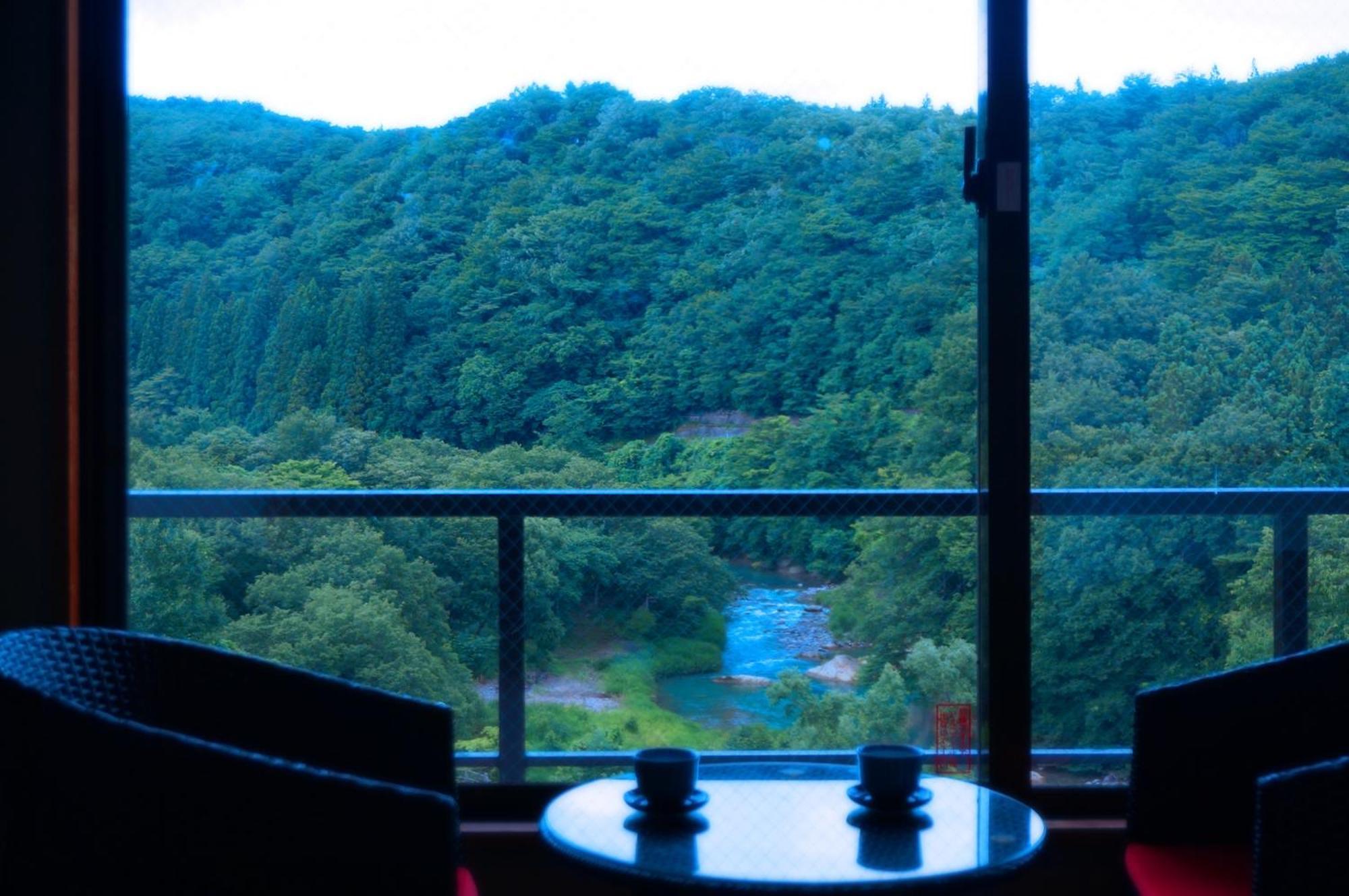 Hotel Sannouzan Onsen Zuisenkyo Ichinoseki Esterno foto