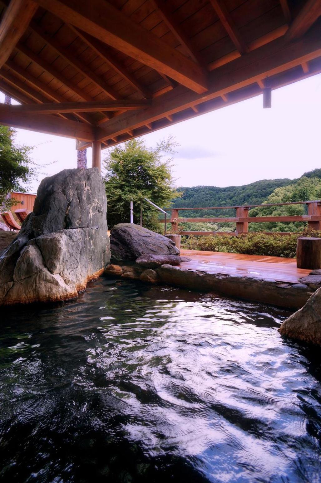 Hotel Sannouzan Onsen Zuisenkyo Ichinoseki Esterno foto